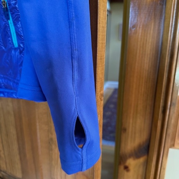 The North Face althelic jacket - Picture 11 of 11